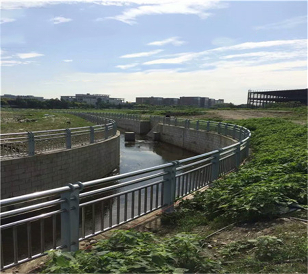 滁州不锈钢复合管河道景观护栏